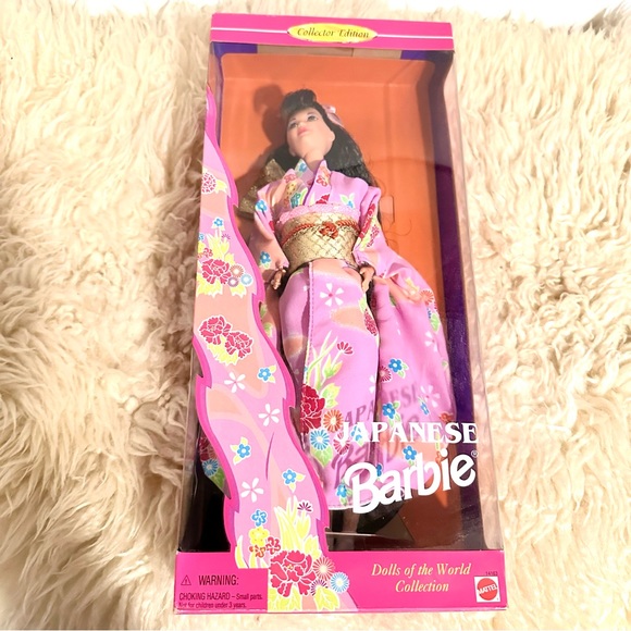 Vintage New In Box Japanese Barbie Dolls of the World Collection - Picture 9 of 10
